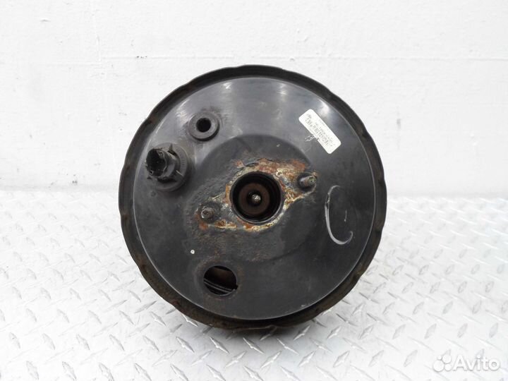 Вакуум тормозной Infiniti QX56 JA60