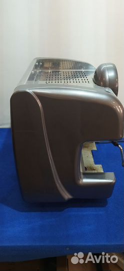 Профессиональная капсульная кофемашина Lavazza