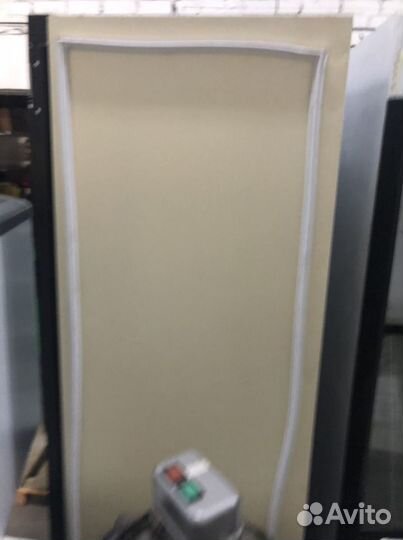 Уплотнительная резинка на холодильник