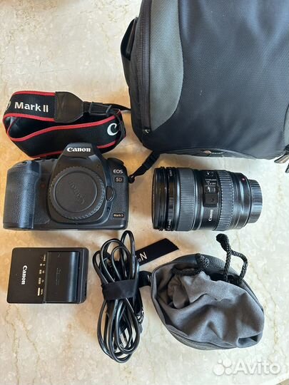 Фотоаппарат Canon 5D Mark ii kit (пробег 10162)