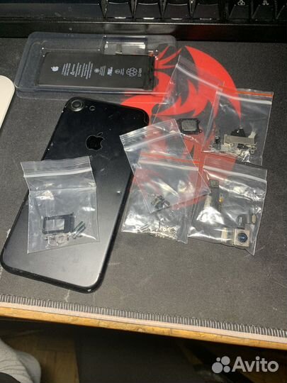 Запчасти от iPhone XR и 7