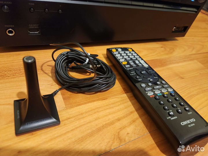 Ресивер Onkyo TX-NR616