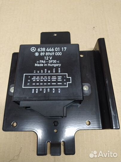 Блок управления пневмоподвеской Mersedes Vito 638