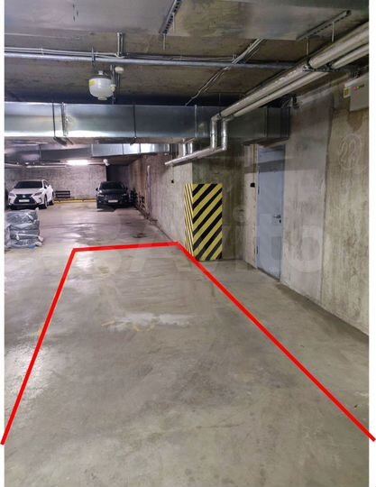 Машиноместо, 13 м²