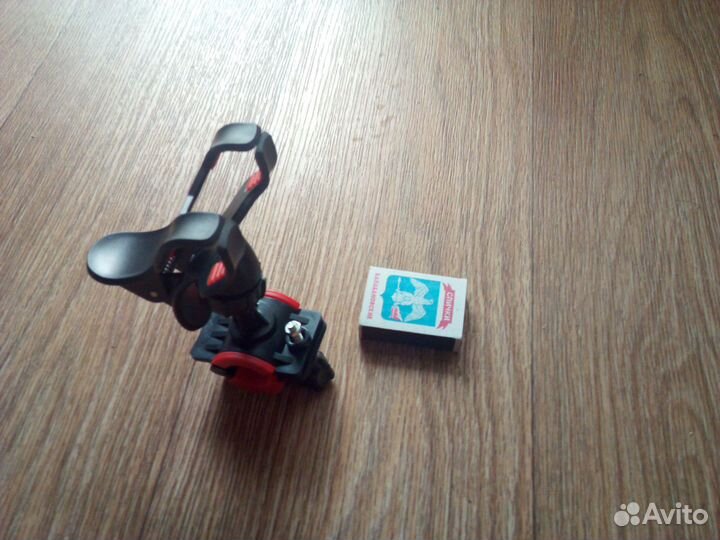 Универсальный мото вело держатель на руль