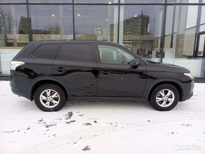 Mitsubishi Outlander 2.0 CVT, 2014, 158 325 км