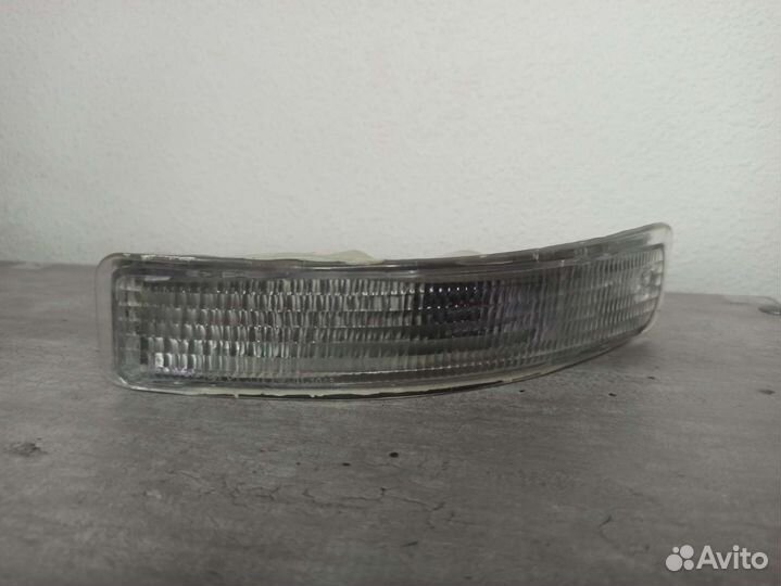 Повторители поворота Toyota Corolla