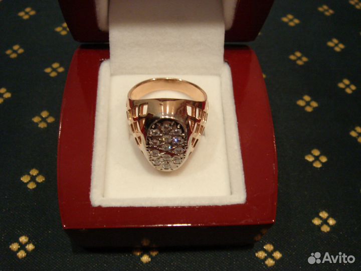 Перстень С бриллиантами (Женский)