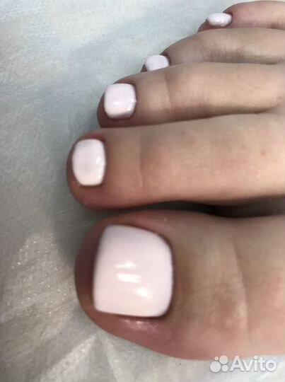 Педикюр гель лак, маникюр, наращивание