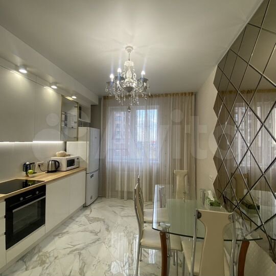 2-к. квартира, 60 м², 5/10 эт.