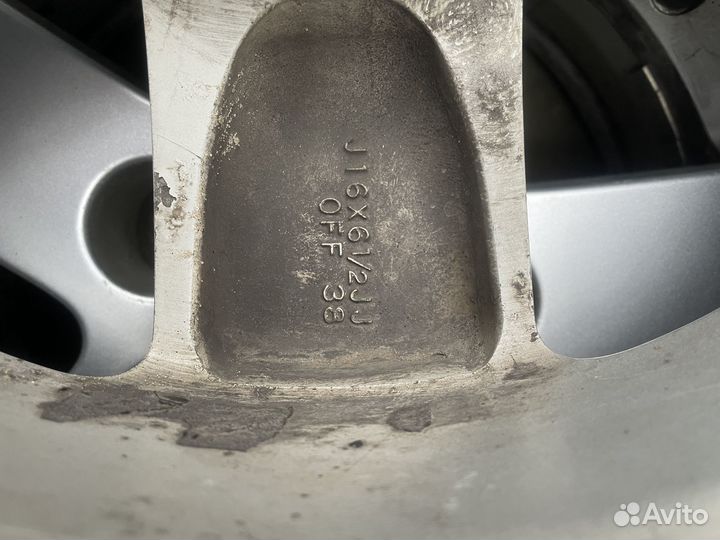 Шины с дисками для mitsubishi 215/70r16 лето