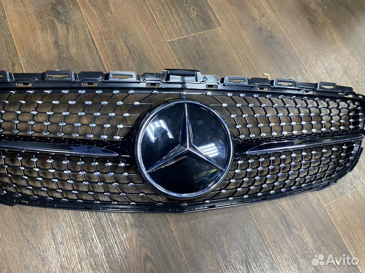 Решетка радиатора Diamond Mercedes C205 W205