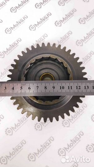 Блок шестерен Урал заднего хода и пускового механи