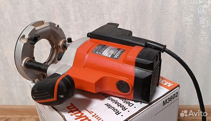 Фрезер makita m3602