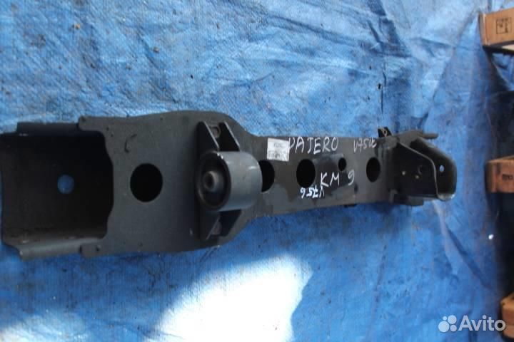 Балка под редуктор mitsubishi pajero V75W
