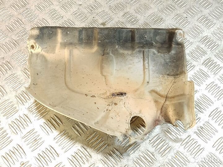 Экран тепловой Renault Megane 2003 2009