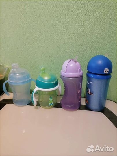 Поильник, непроливайка с трубочкой Avent