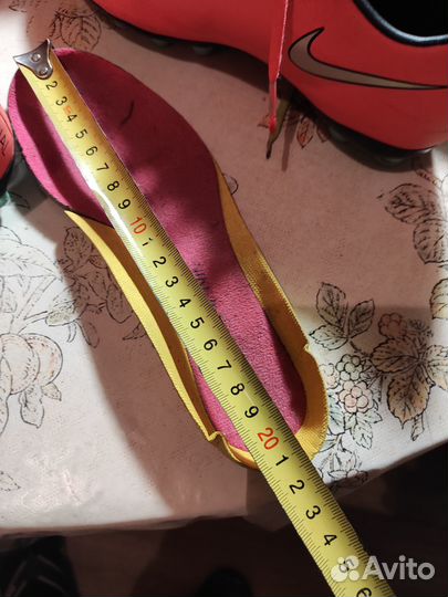 Бутсы футбольные одним лотом 4 пары