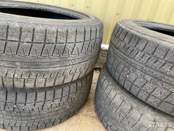 Bridgestone Blizzak Revo GZ 225/50 R17 94S