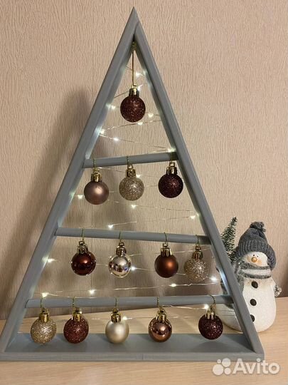 Новогодний декор. Елка из дерева