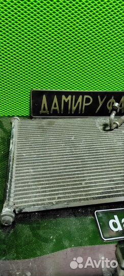 Радиатор Honda