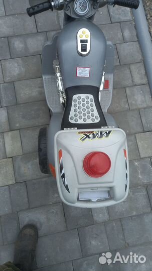 Детский мотоцикл на аккумуляторе б/у