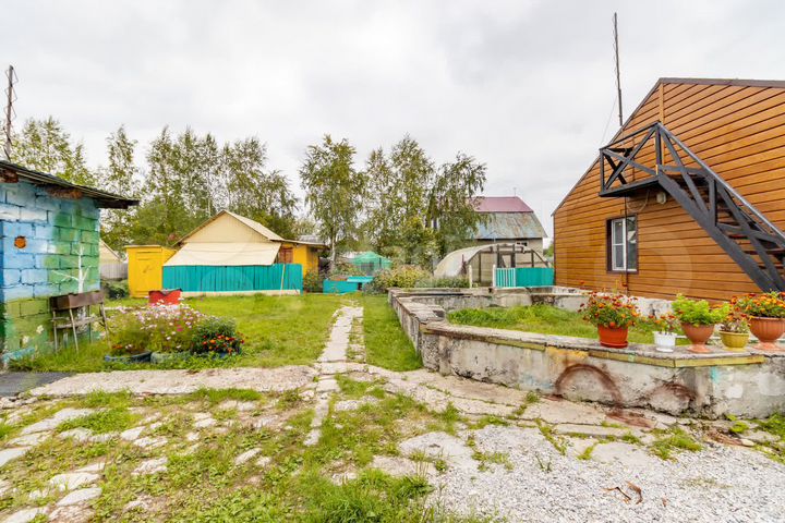 Дом 87,3 м² на участке 10,9 сот.