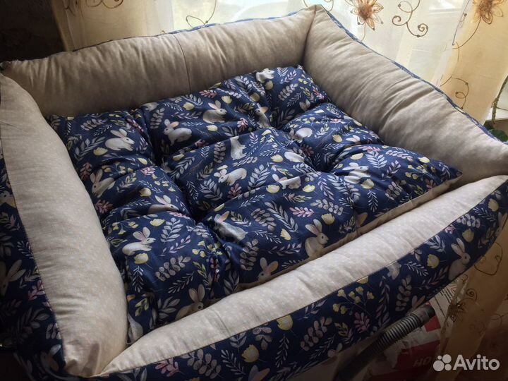 Лежанка для животных размеры: 40х40см, 66х58