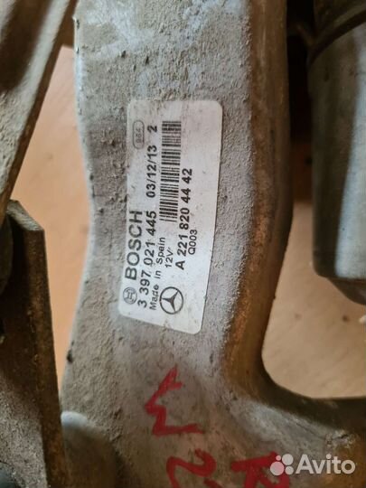 Трапеция дворника Mercedes Benz W221 2006