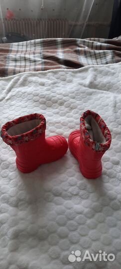 Резиновые сапоги для девочки