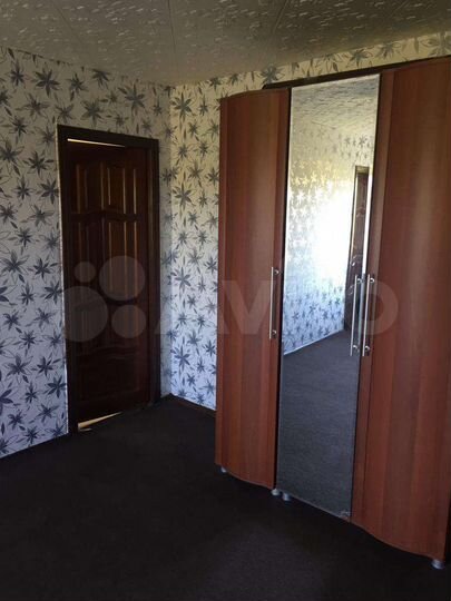 2-к. квартира, 43 м², 4/4 эт.