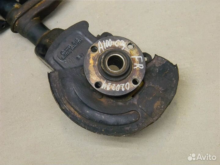 Стойка передняя правая Audi 100 C3 1.8 (82мм)