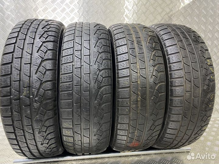 Pirelli Winter Sottozero 210 Serie II 205/65 R17 96H