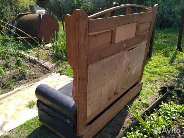 Сталинский диван