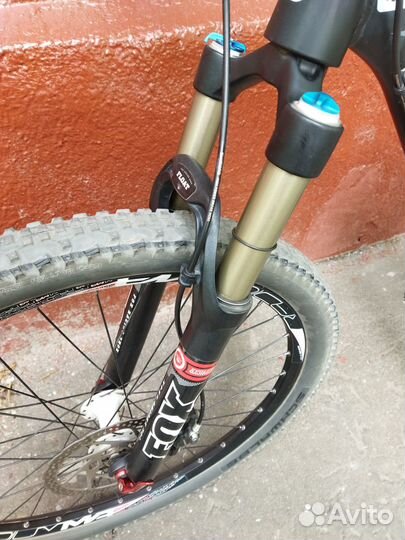 Cube Reaction Race 11,5 кг. Fox Deore XT