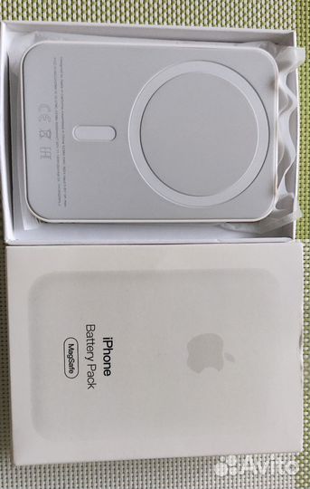 Беспроводная зарядка для iPhone