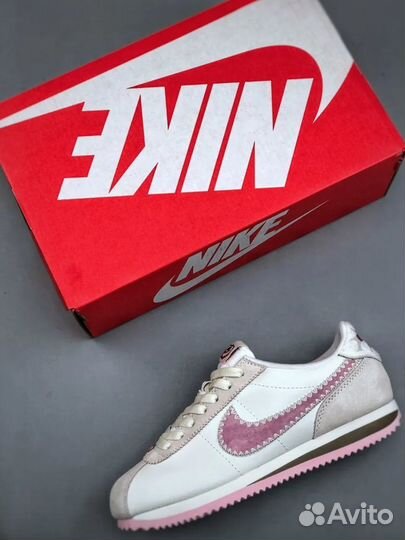 Кеды Nike Cortez женские