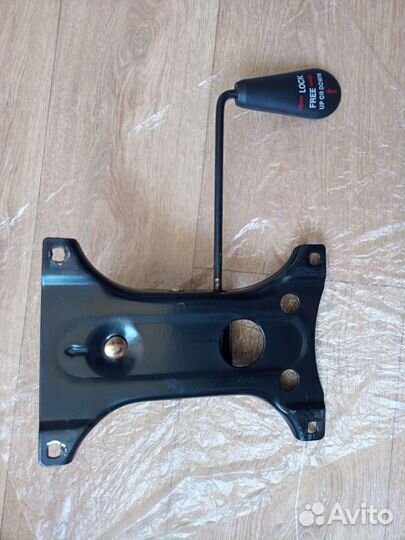 Пиастра с механизмом качения 150 х 220 мм