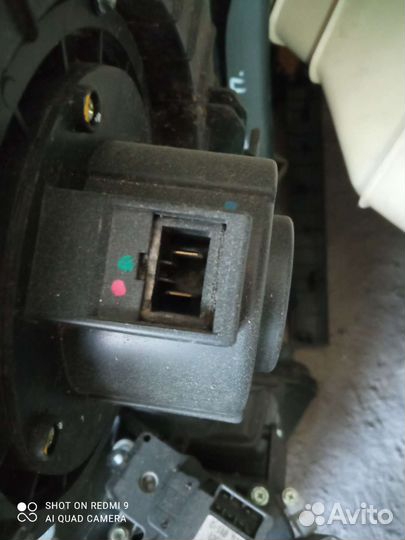 Моторчик печки Опель Антара