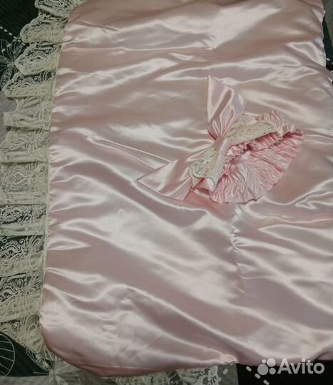 Уголок и бант на выписку