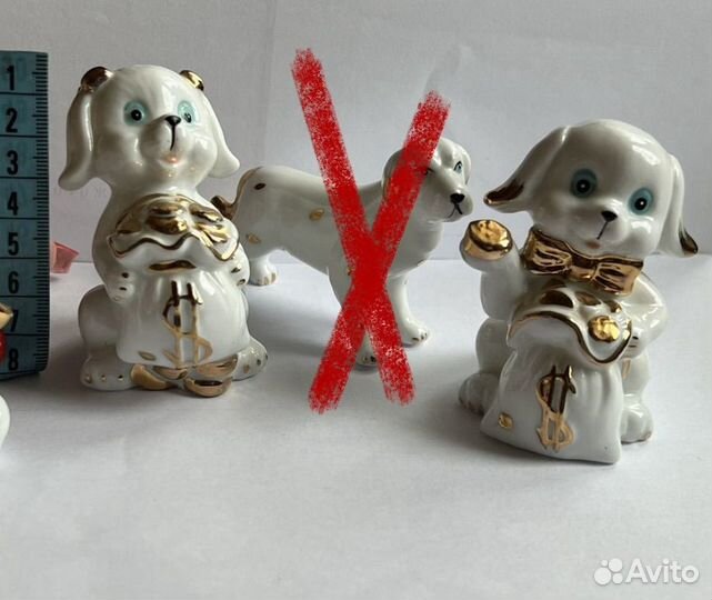Фарфоровые статуэтки собаки щенки