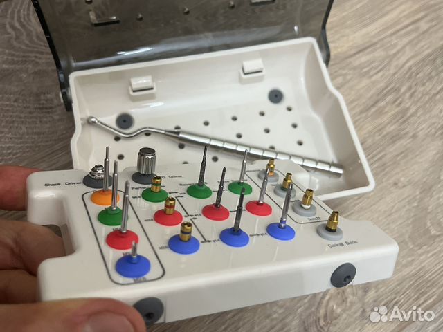 Набор для удаления винтов и заглушек из имплантов купить в Москве ...