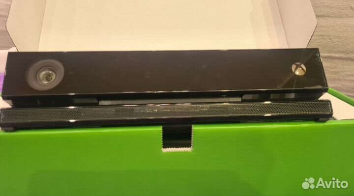 Игоровая консоль Xbox One с Kinect 2.0