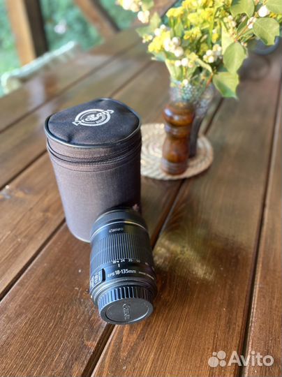 Объектив Canon ef-s 18-135mm