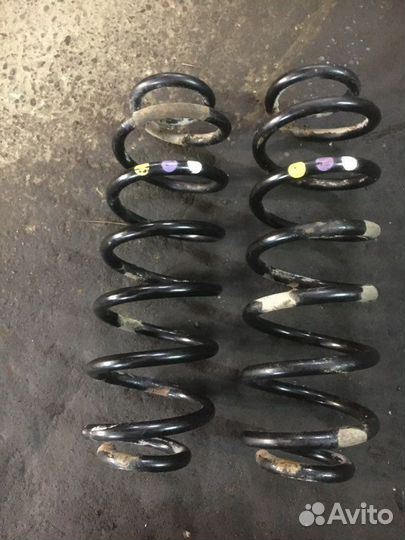 Пружина задняя volkswagen tiguan