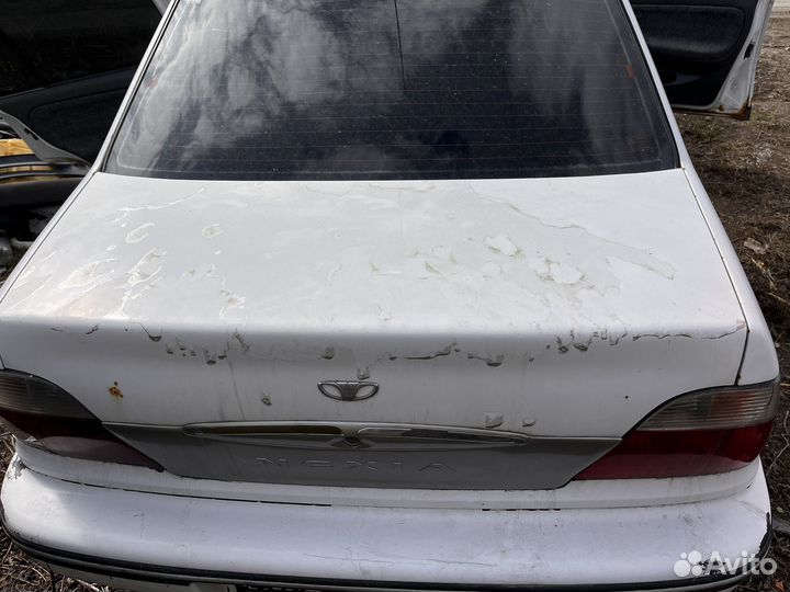 Крышка багажника daewoo nexia
