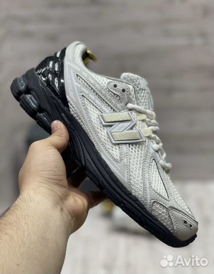 Кроссовки New Balance 1906 R