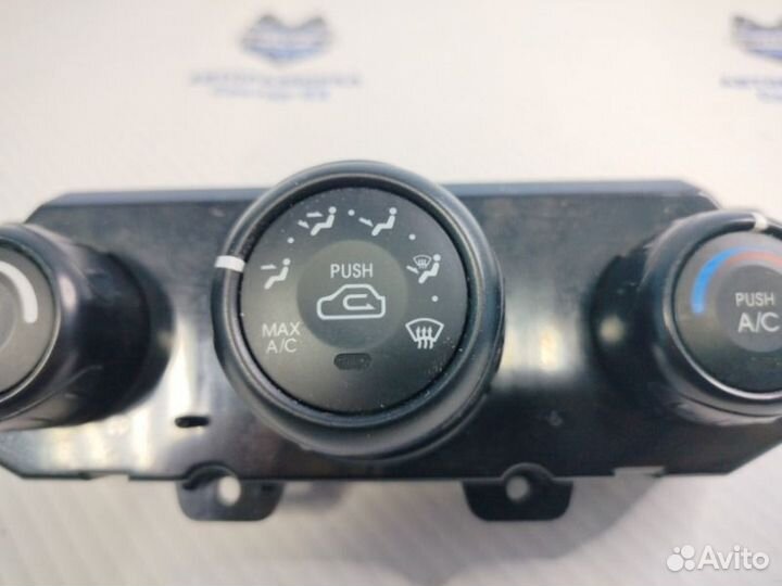 Блок управления отопителем Kia Sportage 2