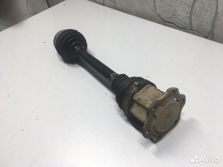 Привод передний Audi A 6 C7 2012