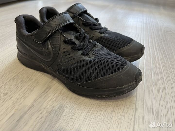 Кроссовки Nike